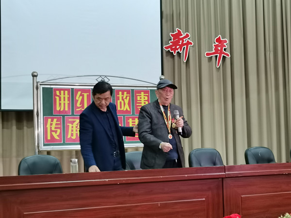 D:\教务处\家长会、学生会\2020-2021\月考2021.4\IMG_20210412_152844.jpg